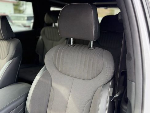 Used 2025 Hyundai Palisade Calligraphy image 17