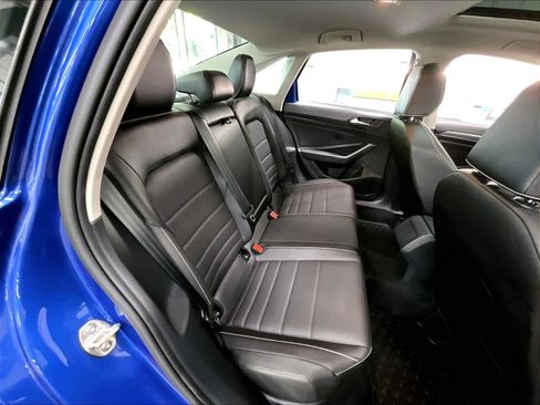 Used 2024 Volkswagen Jetta SE image 28