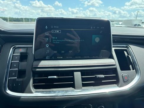 Used 2024 Chevrolet Tahoe RST w/ RST Performance Edition AWD/4WD image 20