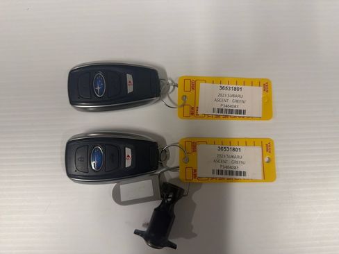Used 2023 Subaru Ascent Onyx Edition AWD/4WD image 31