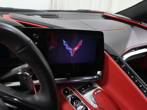 Used 2021 Chevrolet Corvette Stingray Preferred Cpe w/ Z51 Performance Package image 10