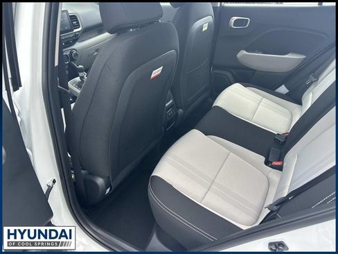 New 2026 Hyundai Venue SEL FWD image 17