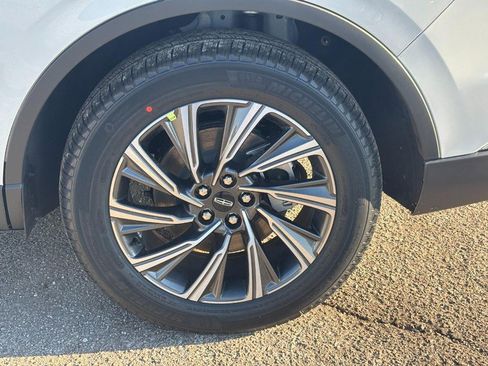 New 2026 Lincoln Aviator AWD image 9