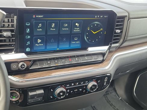 Used 2024 Chevrolet Silverado 1500 LT Trail Boss w/ Protection Package AWD/4WD image 13