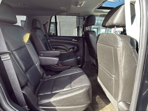 Used 2018 Chevrolet Tahoe LT AWD/4WD image 17