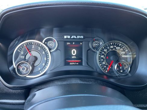 Used 2024 RAM 2500 Big Horn w/ Bed Utility Group image 9