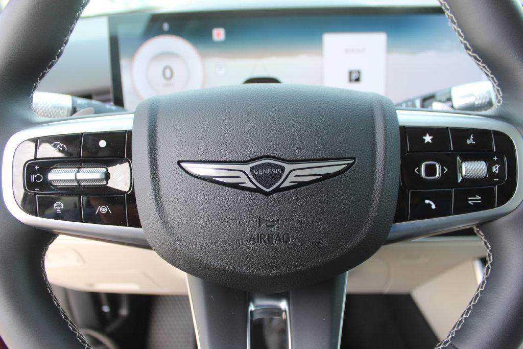 Used 2026 Genesis GV70 2.5T Select AWD/4WD image 31