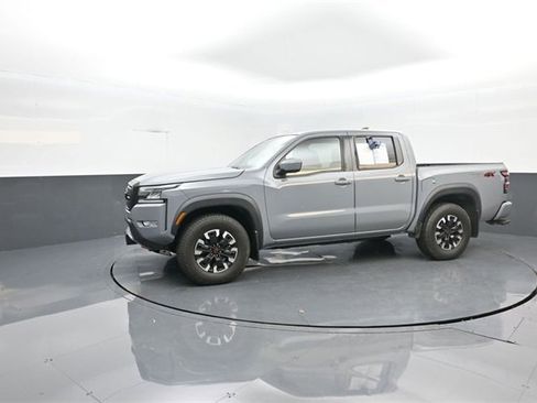 Used 2022 Nissan Frontier PRO-4X image 4