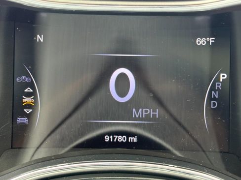 Used 2019 Jeep Grand Cherokee Limited w/ Luxury Group II AWD/4WD image 23