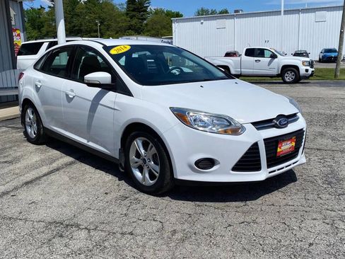 Used 2014 Ford Focus SE w/ Interior Protection Package FWD image 7