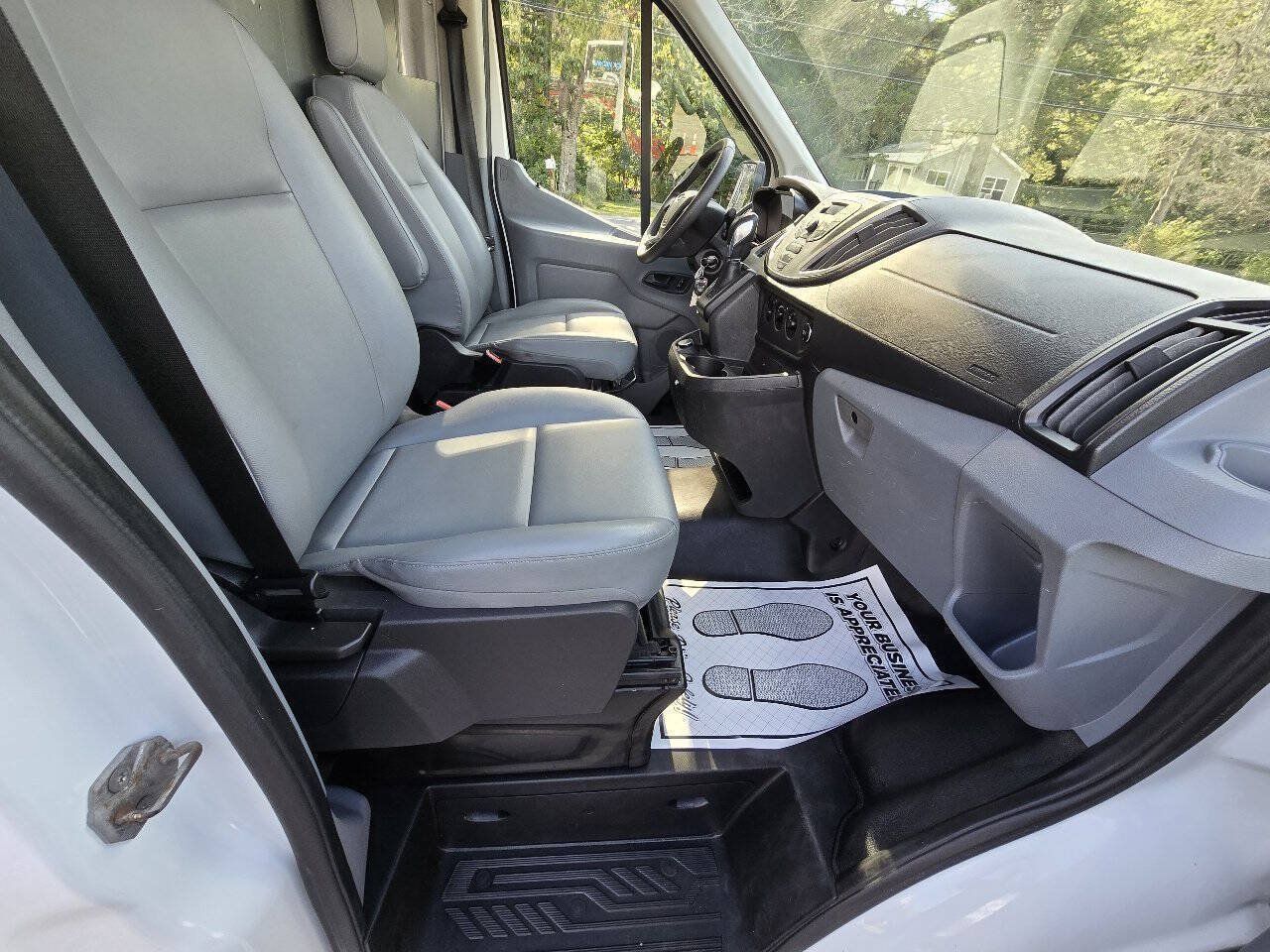 Used 2018 Ford Transit 250 148 Medium Roof RWD image 22