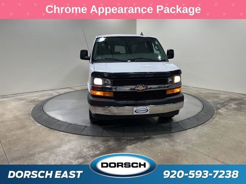 Used 2017 Chevrolet Express 3500 LT w/ LT Preferred Equipment Group image 2