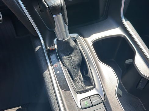 Used 2022 Honda Accord Sport image 27