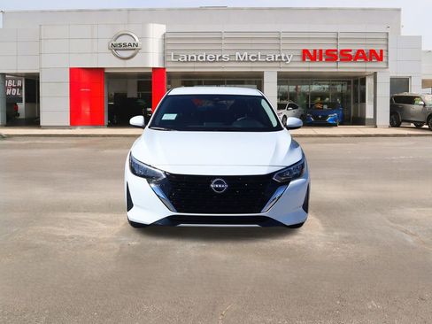 New 2025 Nissan Sentra S image 8