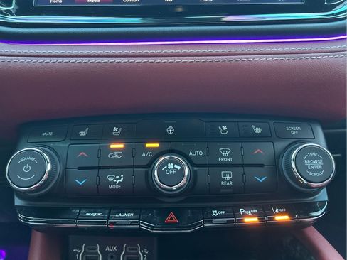 Certified 2023 Dodge Durango SRT AWD/4WD image 32