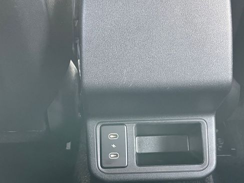 Used 2025 Kia K4 LXS image 23