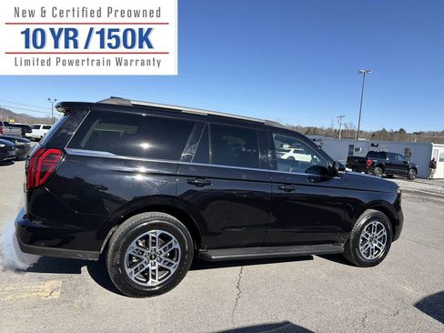 Used 2025 Ford Expedition Active image 5