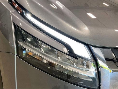 Used 2022 Nissan Pathfinder Platinum w/ Cargo Package AWD/4WD image 33