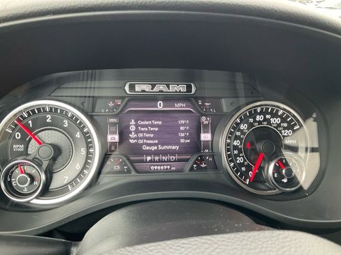 Used 2021 RAM 1500 Big Horn image 22