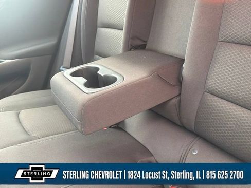 Used 2025 Chevrolet Malibu LT FWD image 25