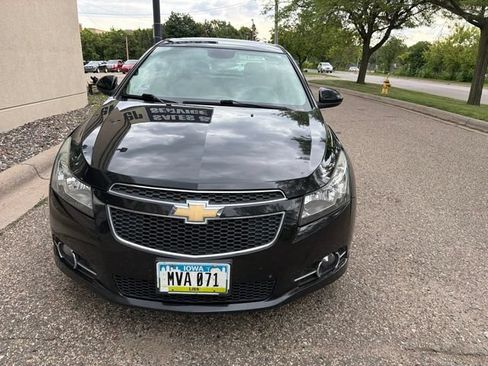 Used 2012 Chevrolet Cruze LT w/ RS Package FWD image 5