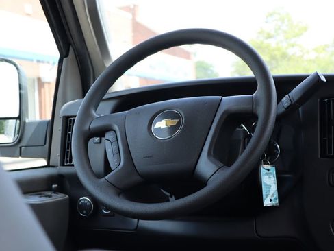 New 2025 Chevrolet Express 2500 w/ Driver Convenience Package image 37
