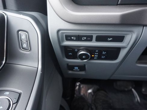 Used 2024 Ford F150 XLT w/ Equipment Group 302A MID image 18