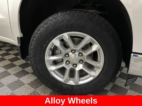 Certified 2022 Chevrolet Silverado 1500 LT AWD/4WD image 47