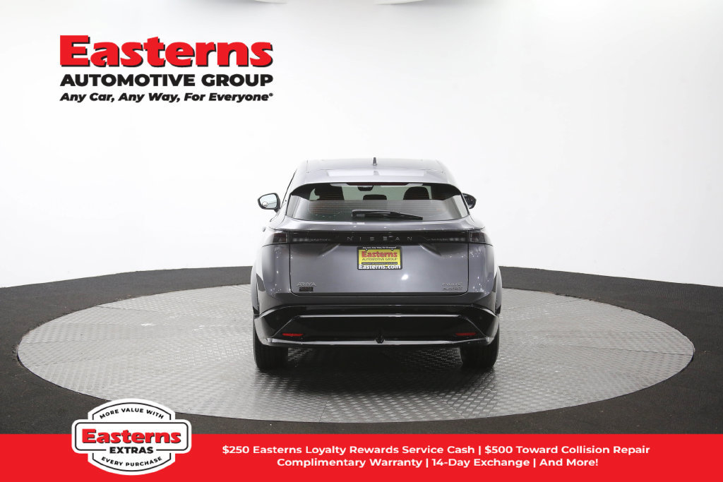 Used 2024 Nissan Ariya AWD image 41
