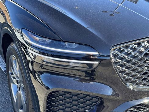 Used 2024 Genesis GV70 3.5T Sport image 8