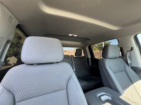 Used 2021 Chevrolet Silverado 1500 Custom Trail Boss AWD/4WD image 19