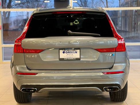 Used 2018 Volvo XC60 T6 R-Design w/ Convenience Package image 10