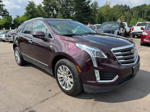 Used 2017 Cadillac XT5 Luxury AWD/4WD image 7