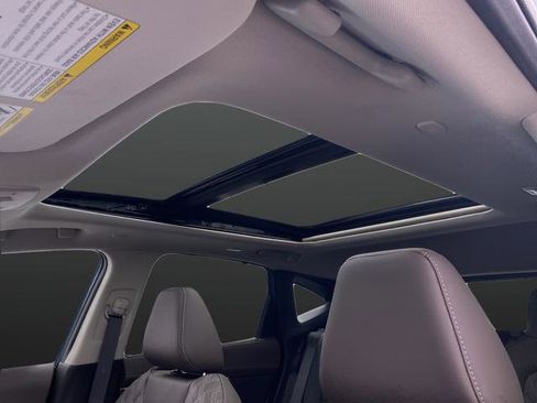 New 2026 Nissan Murano Platinum image 7