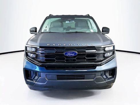 New 2026 Ford Expedition Active RWD image 6
