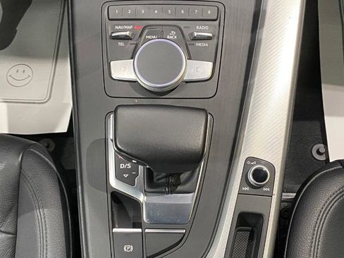 Used 2017 Audi A4 2.0T Premium w/ Audi MMI Navigation Plus image 19