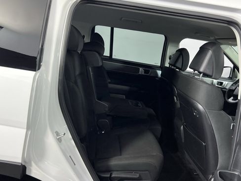 Used 2025 Hyundai Santa Fe SE image 29