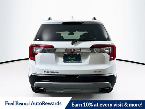 Used 2023 GMC Acadia SLT AWD/4WD image 7