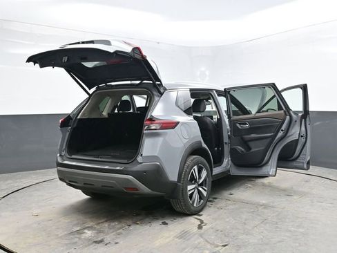 Used 2021 Nissan Rogue SL image 45