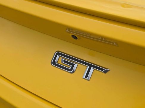 Used 2024 Ford Mustang GT Premium image 13