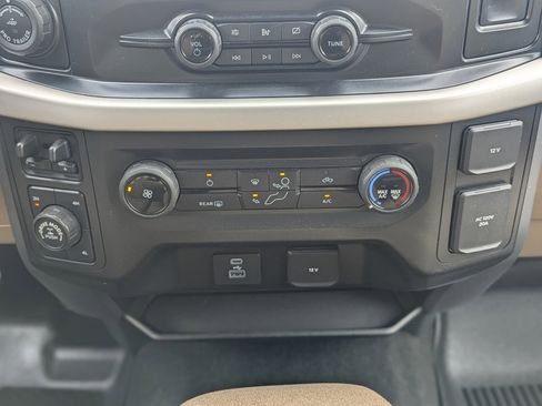 Used 2021 Ford F150 XLT w/ XTR Package image 39