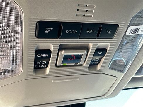 New 2025 Toyota RAV4 XLE image 28