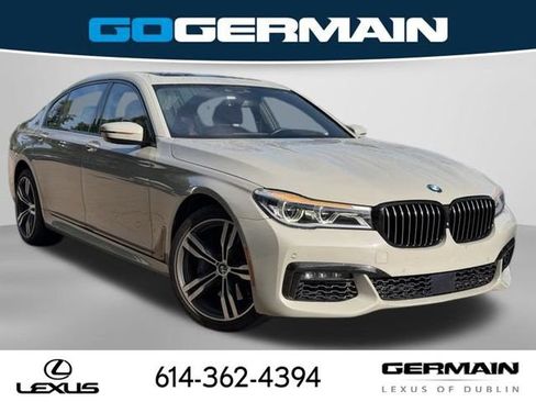 Used 2018 BMW 750i RWD image 4
