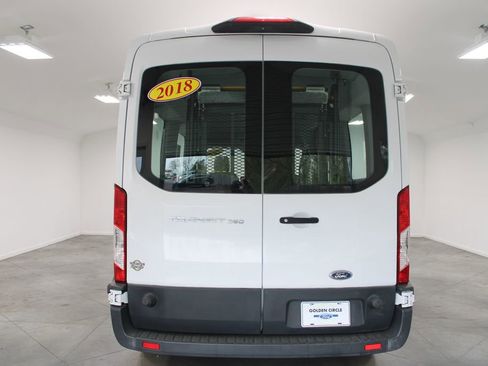 Used 2018 Ford Transit 350 XL image 8