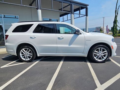 Used 2025 Dodge Durango R/T AWD/4WD image 6
