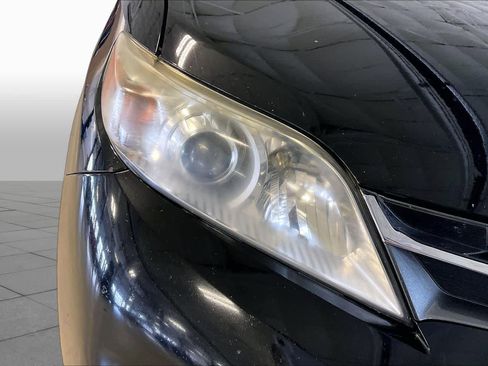 Used 2020 Toyota Sienna XLE FWD image 25