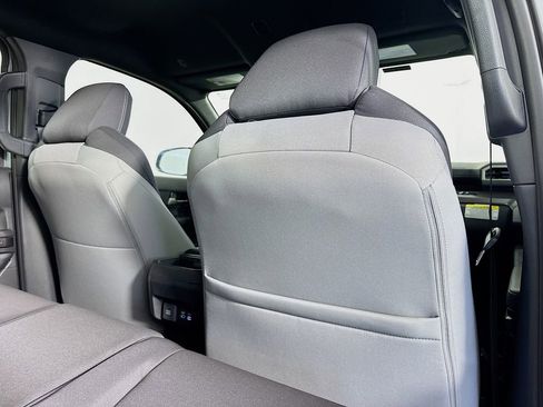 New 2025 Toyota Tacoma TRD Off-Road image 31