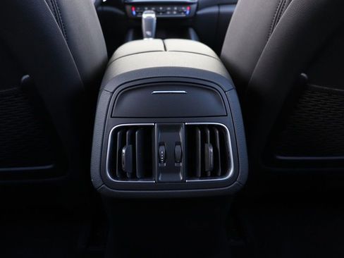 Used 2021 Maserati Levante S AWD/4WD image 72