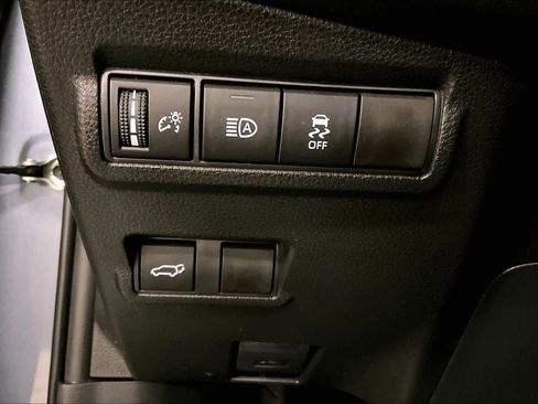 Used 2026 Toyota Corolla Cross XLE w/ Convenience Package image 34