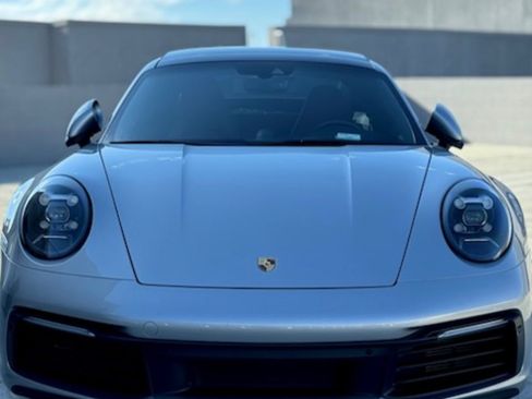 Used 2020 Porsche 911 Carrera RWD image 6